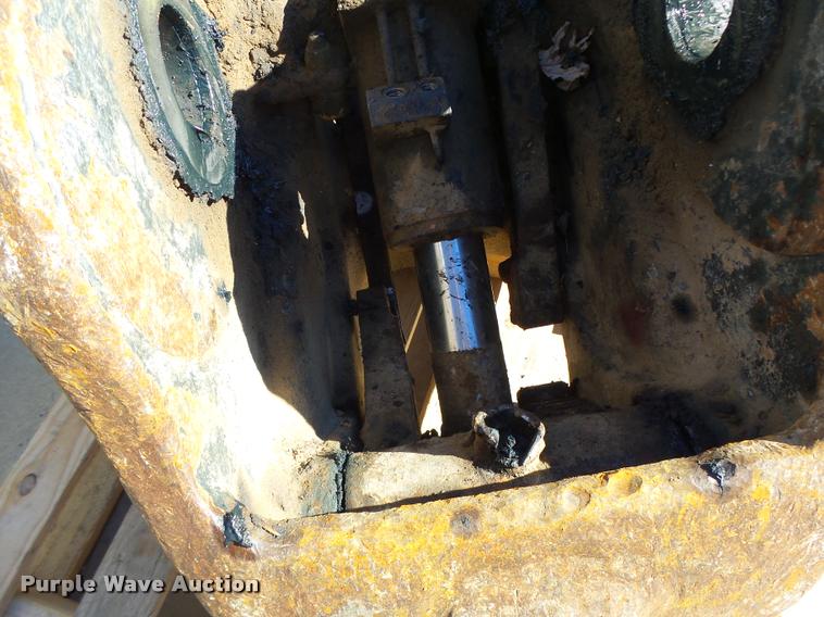 image for item K5579 JRB excavator quick attach