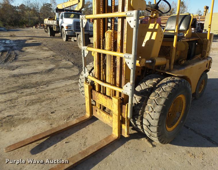 image for item K5580 1963 Mobilift MY40MB forklift