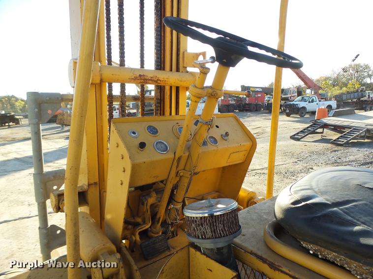 image for item K5580 1963 Mobilift MY40MB forklift