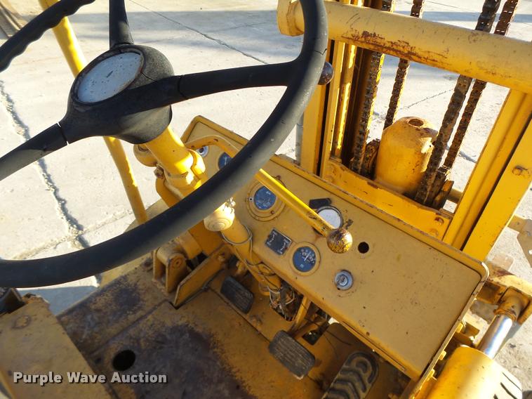 image for item K5580 1963 Mobilift MY40MB forklift