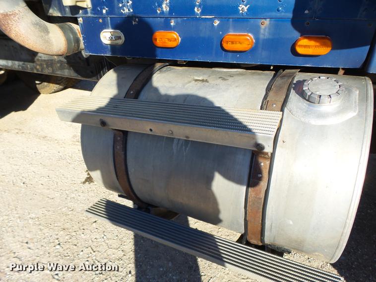 image for item K5581 1984 Kenworth dump truck