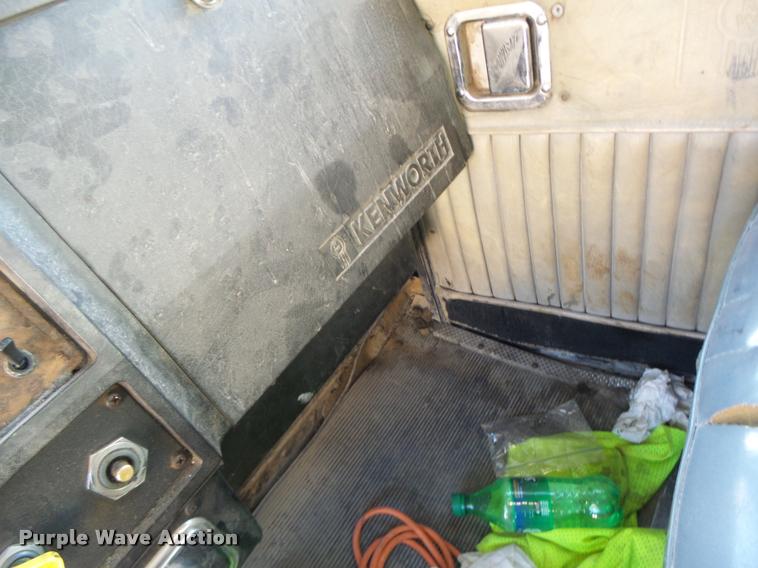 image for item K5581 1984 Kenworth dump truck