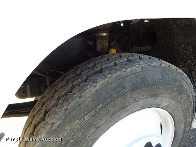 image for item K5582 1992 Freightliner FLD dump truck