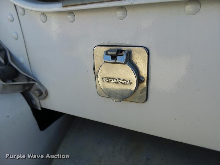 image for item K5582 1992 Freightliner FLD dump truck