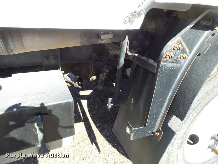 image for item K5582 1992 Freightliner FLD dump truck