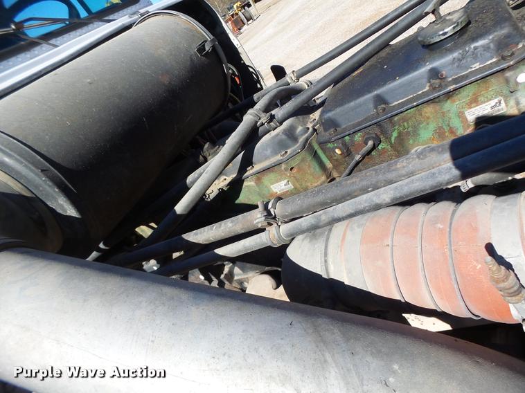 image for item K5582 1992 Freightliner FLD dump truck