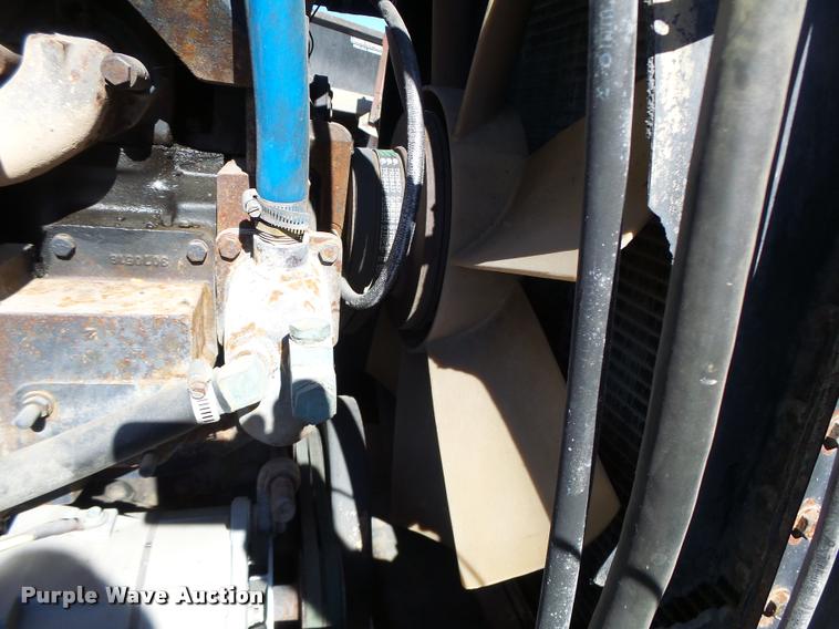 image for item K5582 1992 Freightliner FLD dump truck