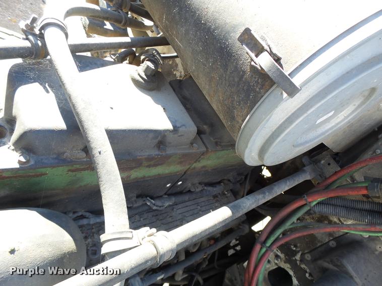 image for item K5582 1992 Freightliner FLD dump truck