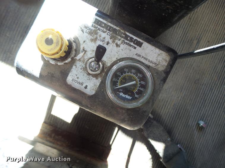 image for item K5582 1992 Freightliner FLD dump truck