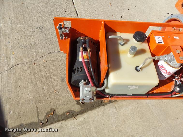 image for item K5584 2008 Snorkel 1930 scissor lift