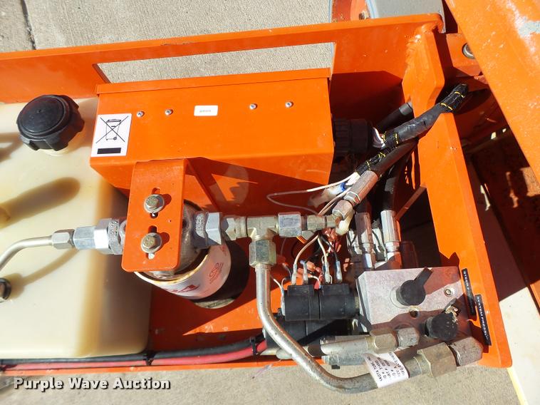 image for item K5584 2008 Snorkel 1930 scissor lift