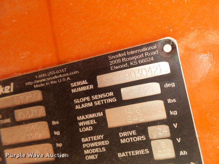 image for item K5584 2008 Snorkel 1930 scissor lift