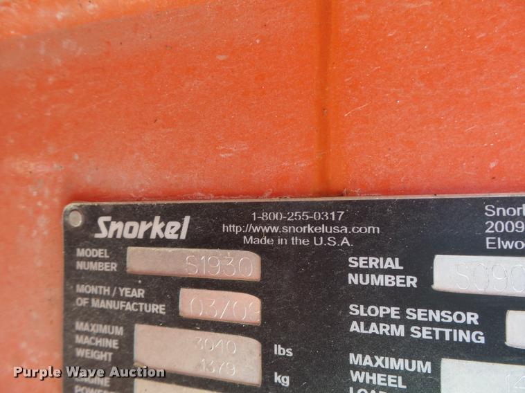 image for item K5584 2008 Snorkel 1930 scissor lift
