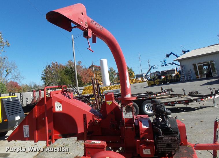 image for item K5586 2003 Dosko 510SD wood chipper