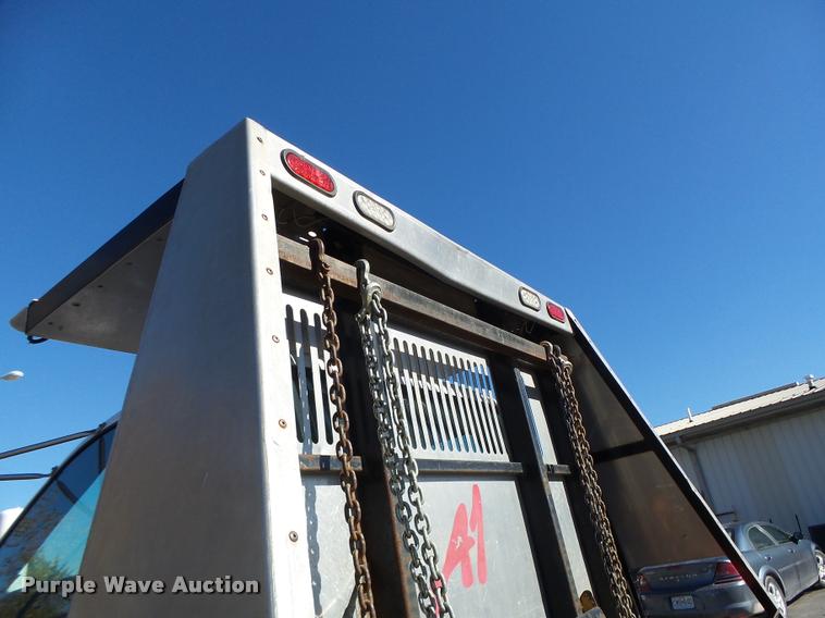 image for item K5590 2006 Ford F750 Super Duty rollback truck