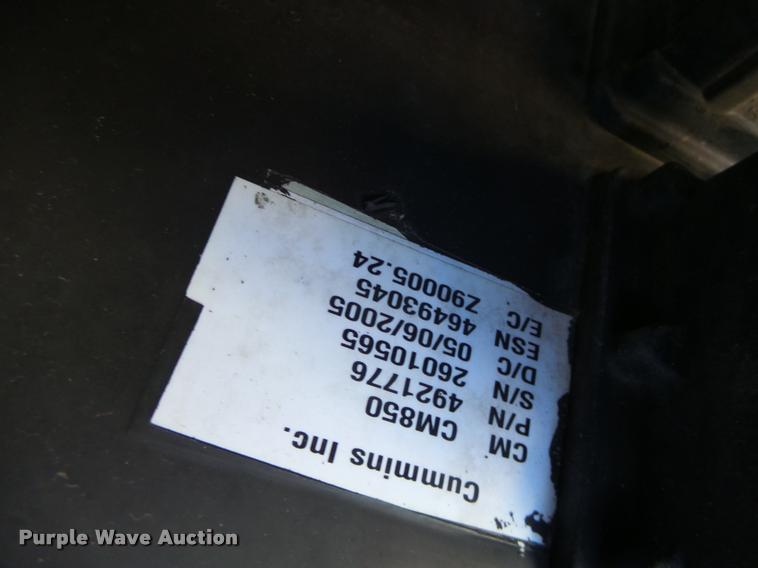 image for item K5590 2006 Ford F750 Super Duty rollback truck