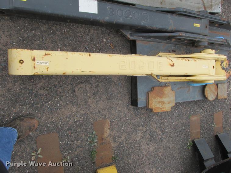 image for item K6215 Genesis GSD30 grapple