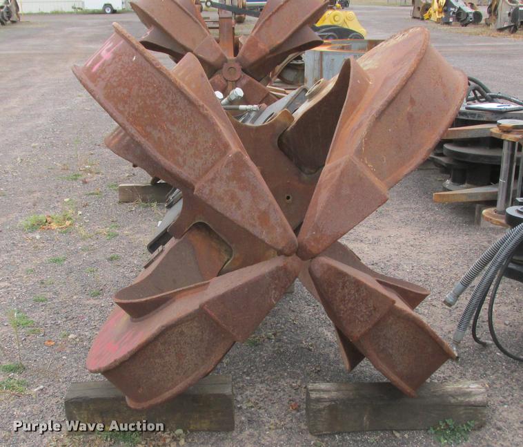image for item K6220 Genesis GSG75 scrap grapple