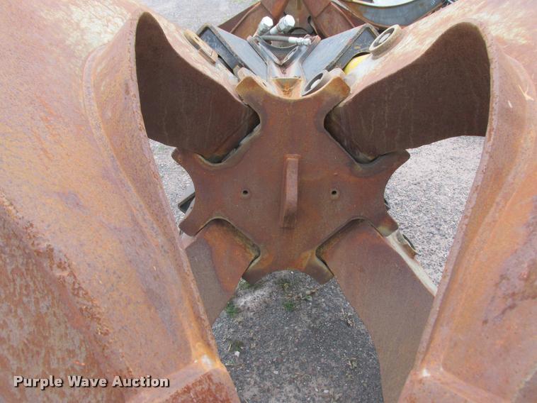 image for item K6220 Genesis GSG75 scrap grapple