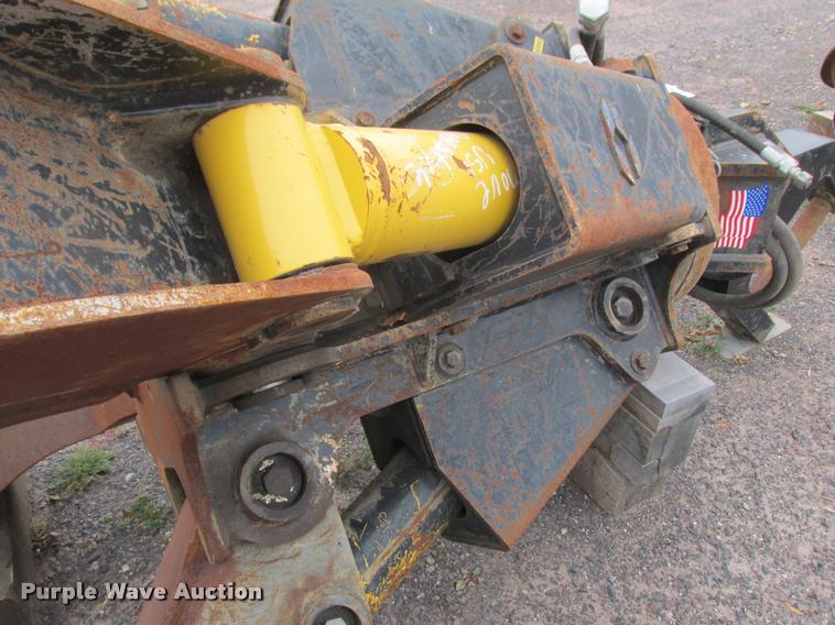 image for item K6220 Genesis GSG75 scrap grapple