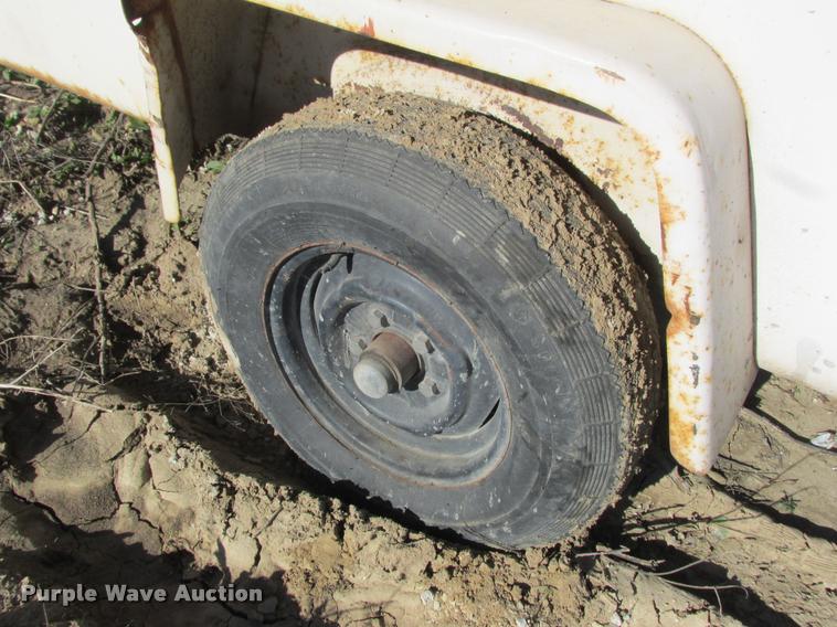 image for item K6221 Ingersoll Rand 100 air compressor