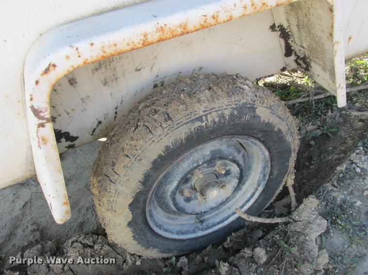 image for item K6221 Ingersoll Rand 100 air compressor