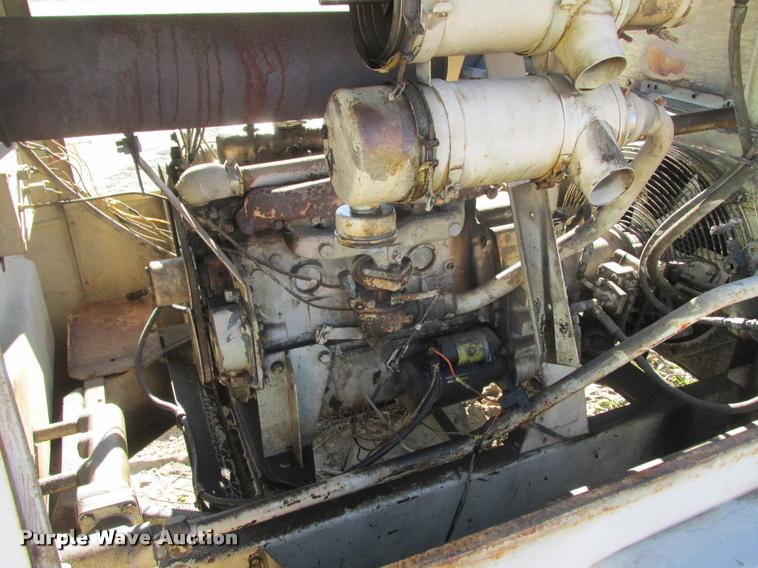 image for item K6221 Ingersoll Rand 100 air compressor
