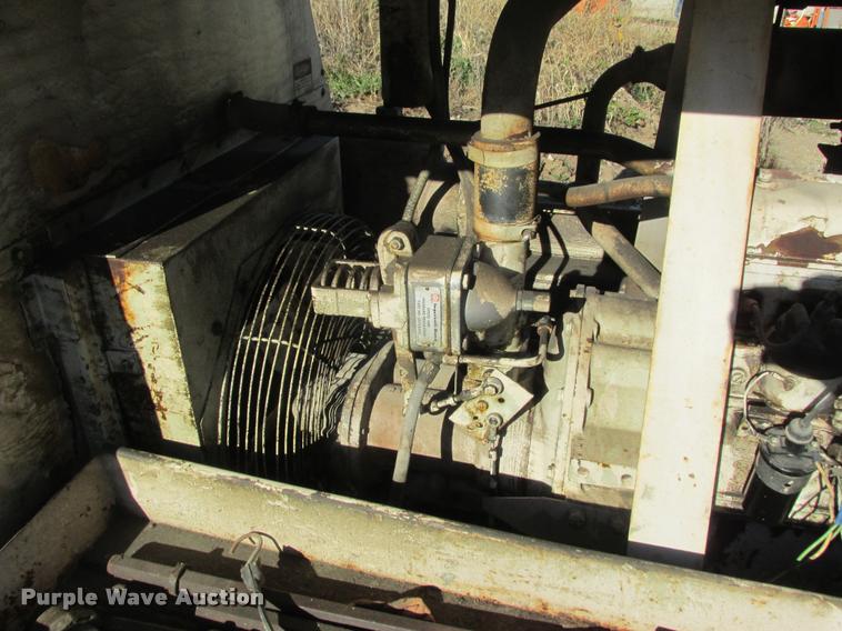 image for item K6221 Ingersoll Rand 100 air compressor