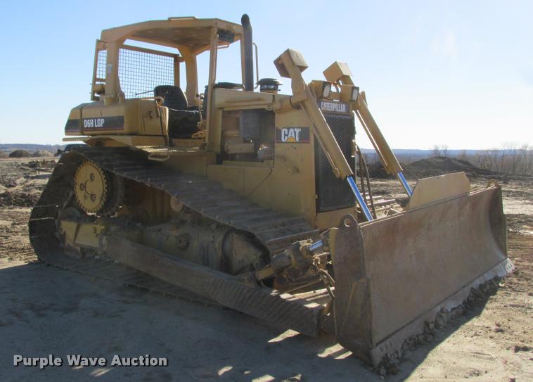 image for item K6222 1995 Caterpillar D6H LGP dozer