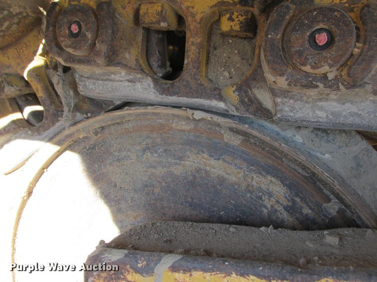 image for item K6222 1995 Caterpillar D6H LGP dozer