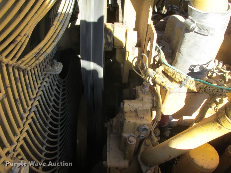 image for item K6222 1995 Caterpillar D6H LGP dozer
