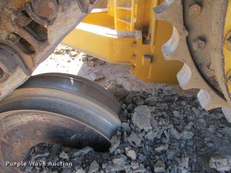 image for item K6222 1995 Caterpillar D6H LGP dozer