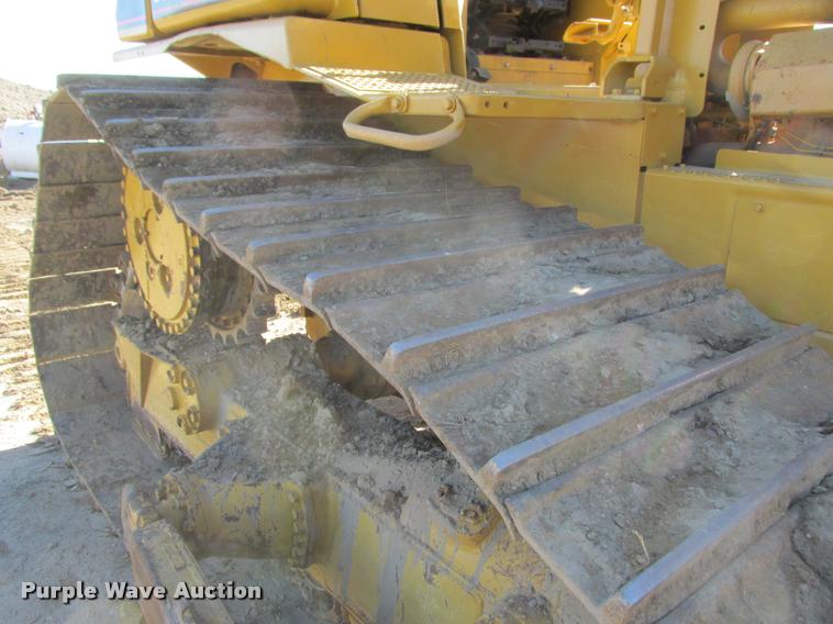 image for item K6222 1995 Caterpillar D6H LGP dozer