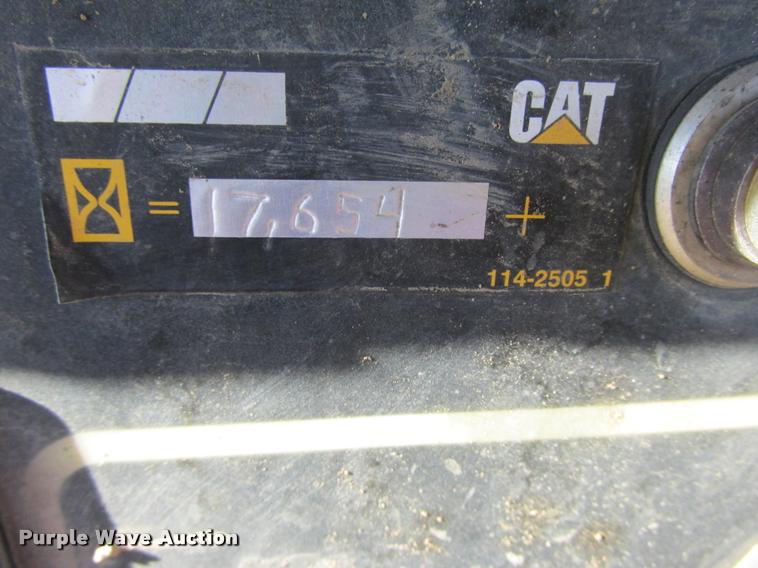 image for item K6222 1995 Caterpillar D6H LGP dozer