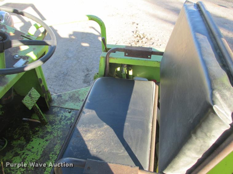 image for item K6223 1978 Raygo Rascal 420C single drum vibratory roller