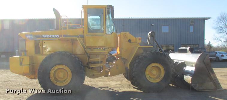 image for item K6224 1998 Volvo L180C wheel loader