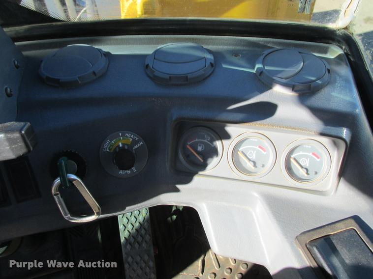 image for item K6224 1998 Volvo L180C wheel loader