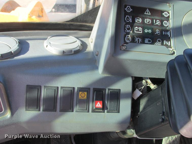 image for item K6224 1998 Volvo L180C wheel loader