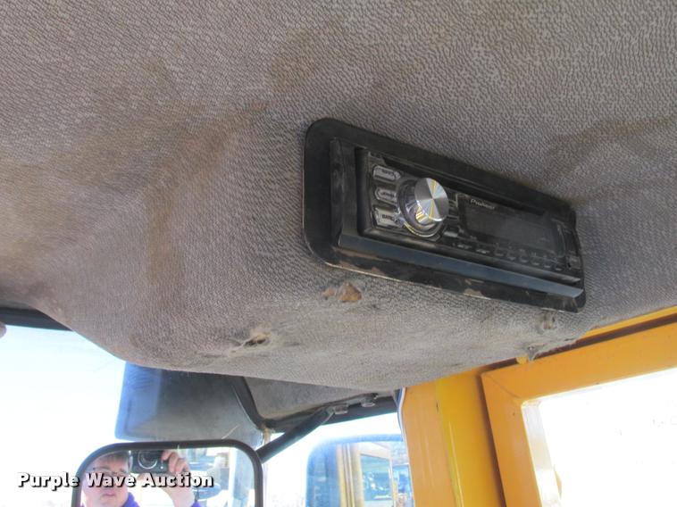 image for item K6224 1998 Volvo L180C wheel loader