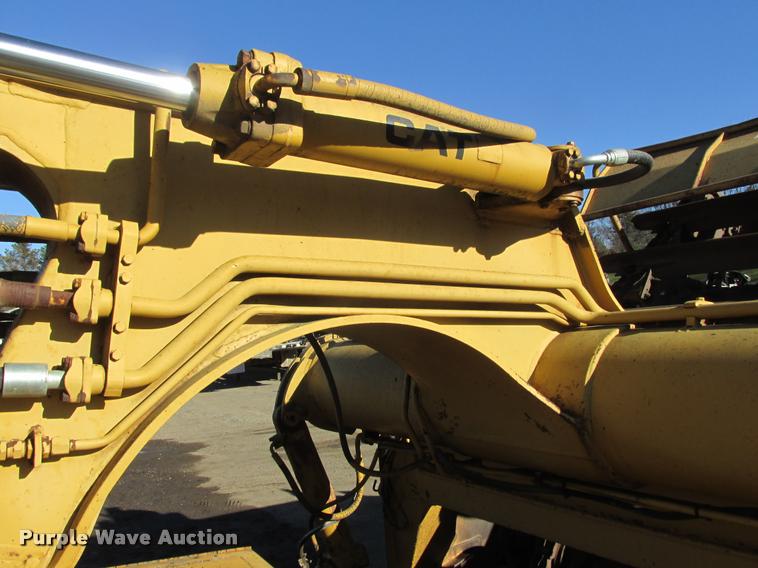 image for item K6225 1979 Caterpillar 613B elevating scraper