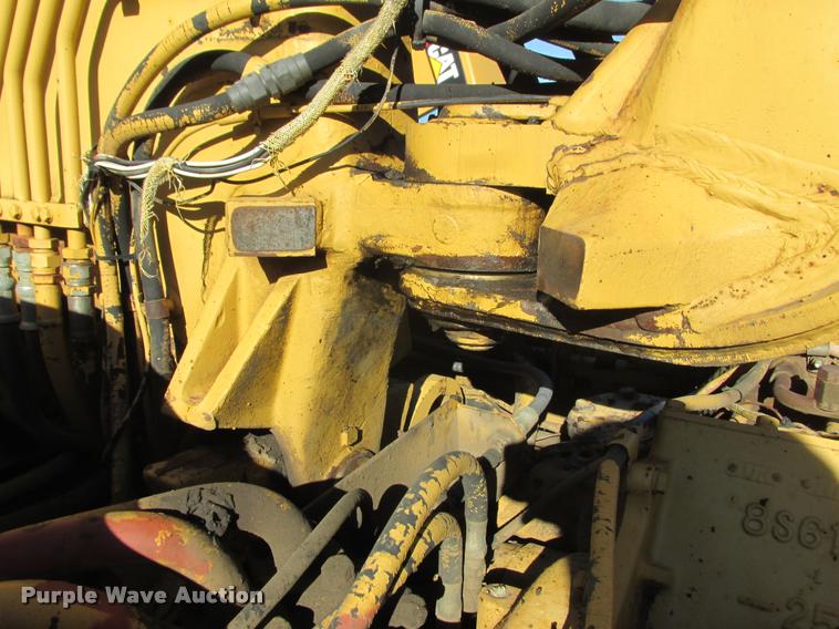 image for item K6225 1979 Caterpillar 613B elevating scraper