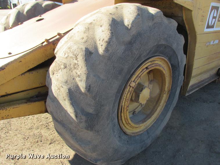 image for item K6225 1979 Caterpillar 613B elevating scraper