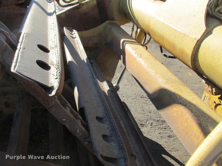 image for item K6225 1979 Caterpillar 613B elevating scraper