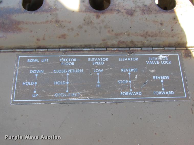 image for item K6225 1979 Caterpillar 613B elevating scraper