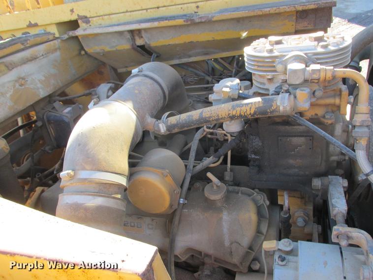 image for item K6225 1979 Caterpillar 613B elevating scraper