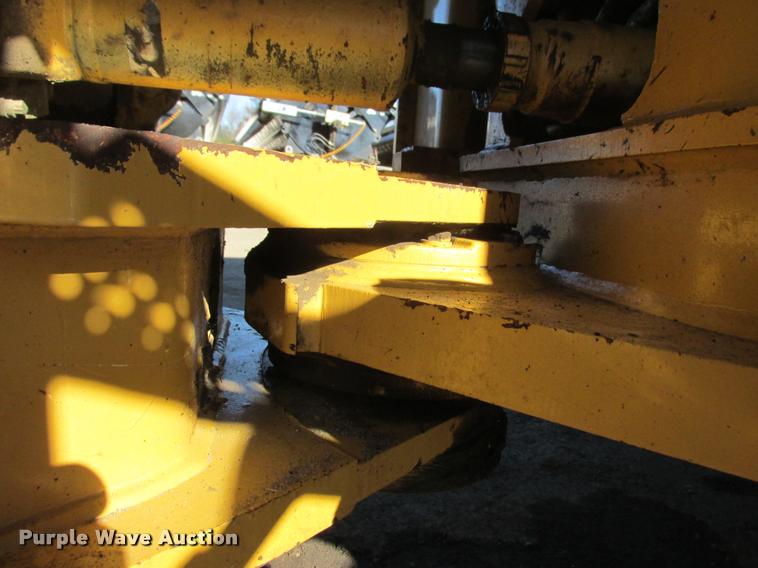 image for item K6226 1999 Caterpillar 966G wheel loader