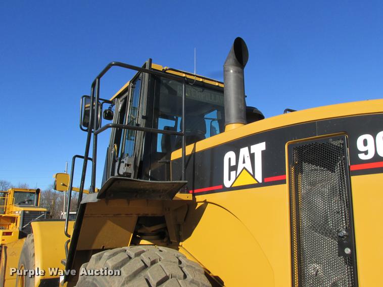 image for item K6226 1999 Caterpillar 966G wheel loader