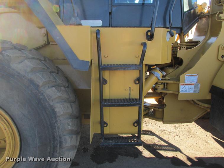 image for item K6226 1999 Caterpillar 966G wheel loader