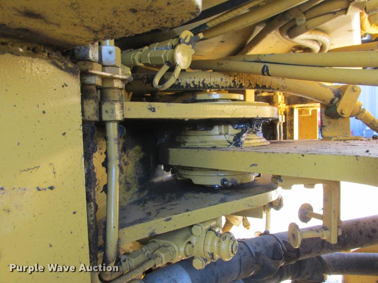 image for item K6226 1999 Caterpillar 966G wheel loader