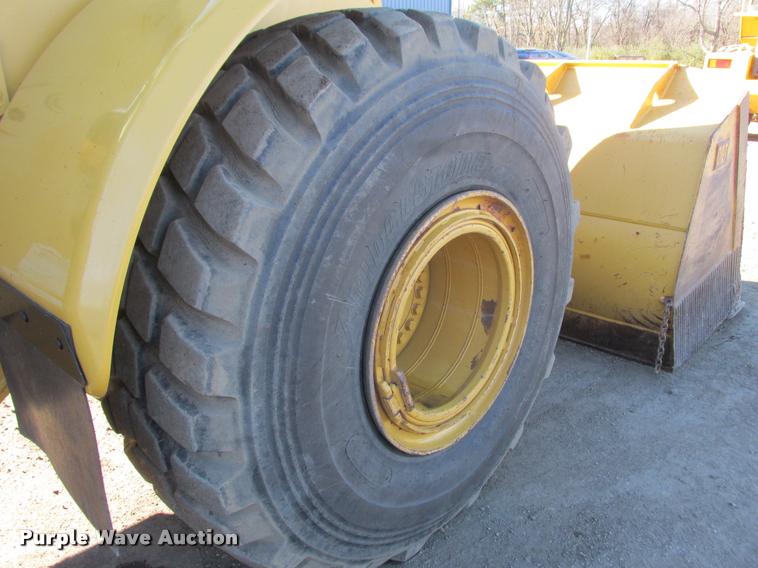 image for item K6226 1999 Caterpillar 966G wheel loader